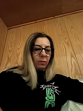 SukyGirl online show from 10, 1, 2025