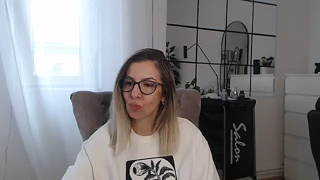 SukyGirl online show from 25, 1, 2025