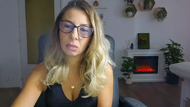 SukyGirl online show from 20, 10, 2025