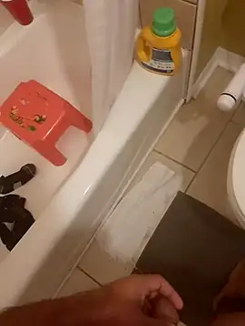 cryptoman1119 online show from 4, 12, 2024