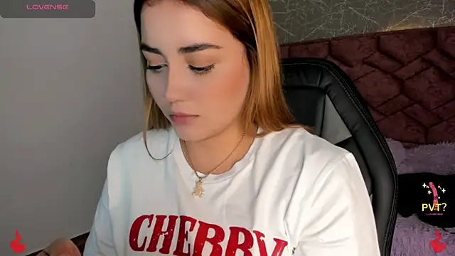 Lucia star   online show from 27, 12, 2024