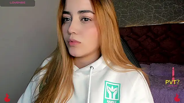 Lucia star   online show from 3, 2, 2025