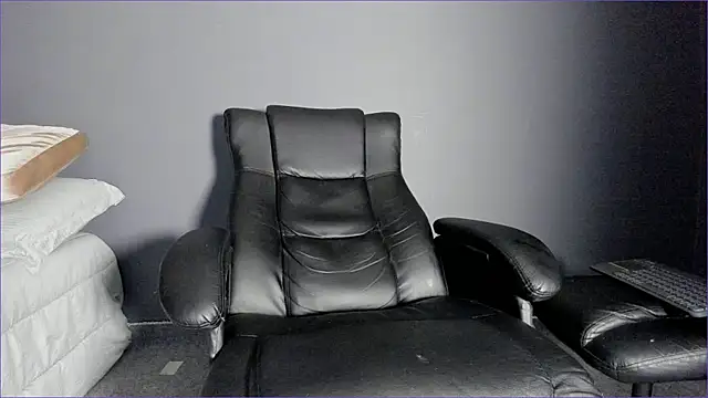 Snapshot of Brock_hurn1 chatting on 27, 5, 2026 Brock hurn1 online show from 27, 5, 2026