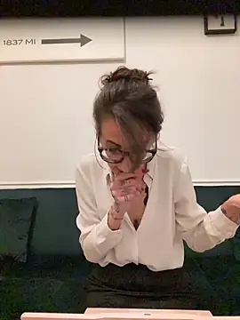 Thunder-Cunt online show from 21, 10, 2025