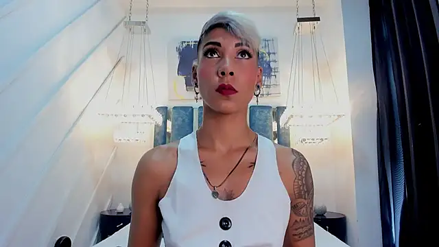 MiaMorgan  online show from 14, 3, 2025