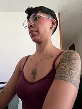 MiaMorgan  online show from 28, 7, 2026