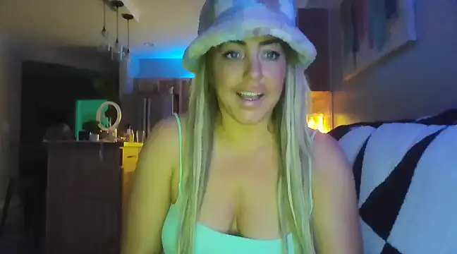 sunshinekisses online show from 13, 2, 2025