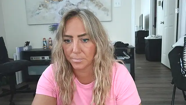 sunshinekisses online show from 21, 9, 2025