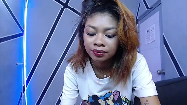 Snapshot of Perla_prg chatting on 9, 1, 2025 Perla prg online show from 9, 1, 2025