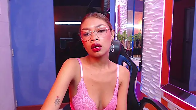 Snapshot of Perla_prg chatting on 28, 2, 2025 Perla prg online show from 28, 2, 2025