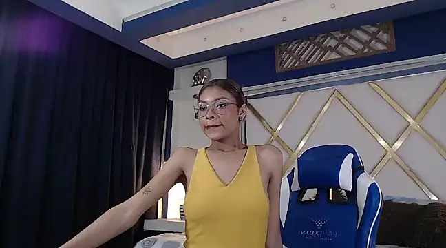 Snapshot of Perla_prg chatting on 5, 3, 2025 Perla prg online show from 5, 3, 2025