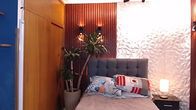 Snapshot of Perla_prg chatting on 12, 3, 2025 Perla prg online show from 12, 3, 2025