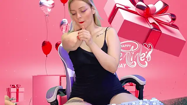 Snapshot of Dolce--Mia---Bianchi__07 chatting on 3, 2, 2025 Dolce--Mia---Bianchi 07 online show from 3, 2, 2025