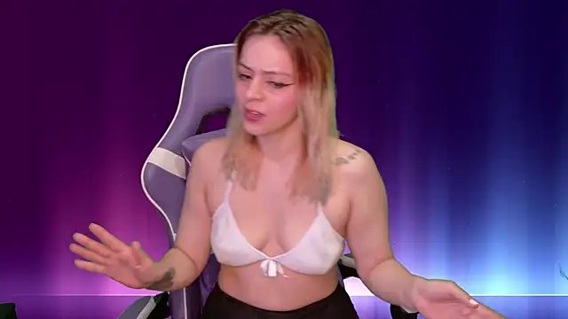 Snapshot of Dolce--Mia---Bianchi__07 chatting on 18, 3, 2025 Dolce--Mia---Bianchi 07 online show from 18, 3, 2025