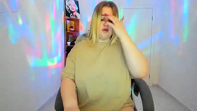 Snapshot of Doliss chatting on 24, 5, 2026 Doliss online show from 24, 5, 2026