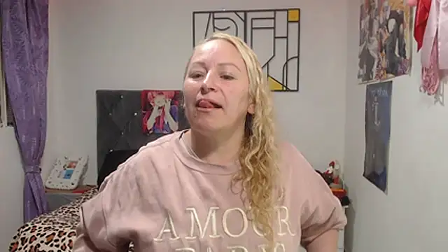emperabigbootybigass online show from 24, 7, 2026