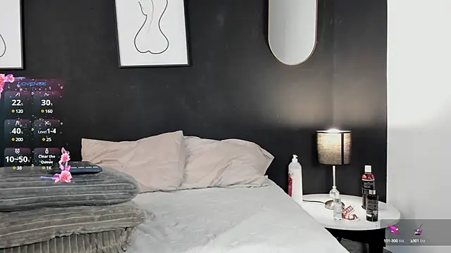 Lilith dh online show from 10, 3, 2025