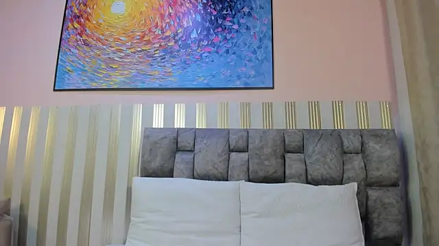 nova lane online show from 23, 4, 2026