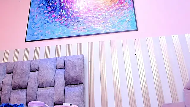 nova lane online show from 28, 4, 2026