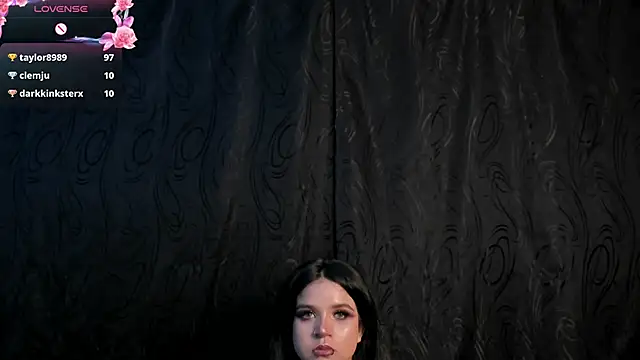 Kylie-fox online show from 15, 2, 2025