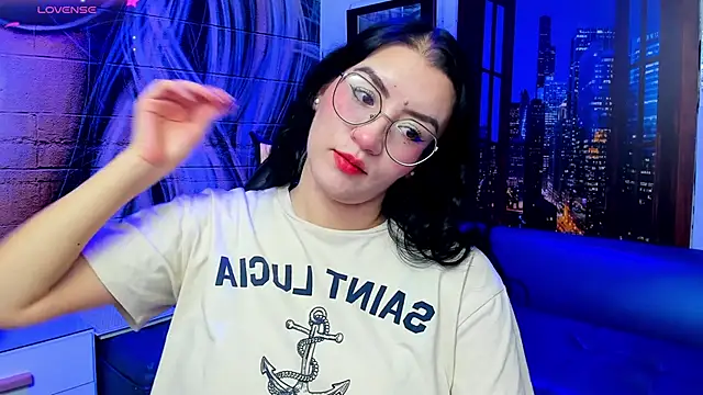 Violetaa diazz online show from 17, 1, 2025