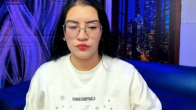 Violetaa diazz online show from 5, 2, 2025