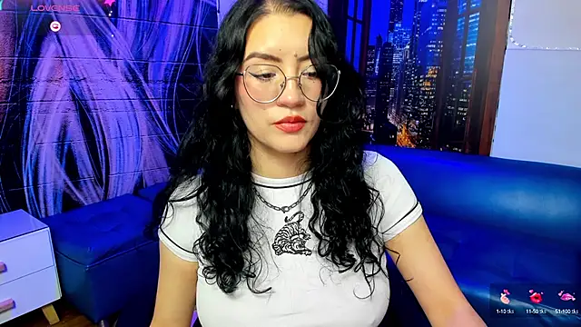 Violetaa diazz online show from 26, 2, 2025