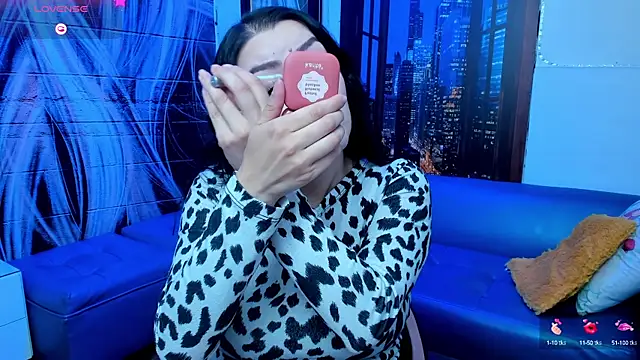 Violetaa diazz online show from 26, 2, 2025