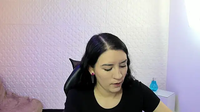 Violetaa diazz online show from 21, 10, 2025