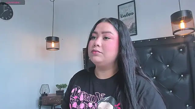 victoriajk online show from 25, 4, 2026