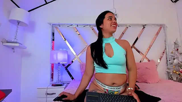 naughty  sara online show from 30, 12, 2024