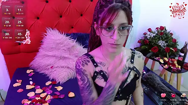 Sofi F w online show from 14, 2, 2025