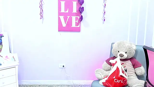 Andy Gamboa online show from 6, 3, 2025