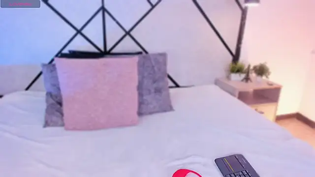 marie miller  online show from 25, 9, 2025