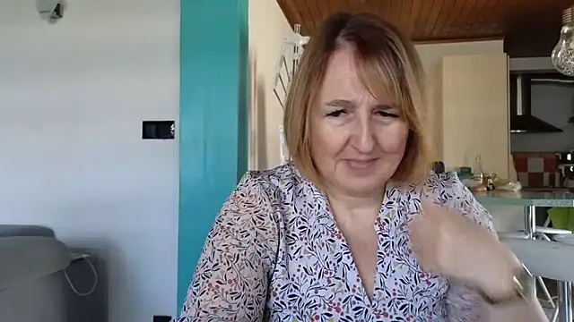 Sandcoq online show from 10, 4, 2026