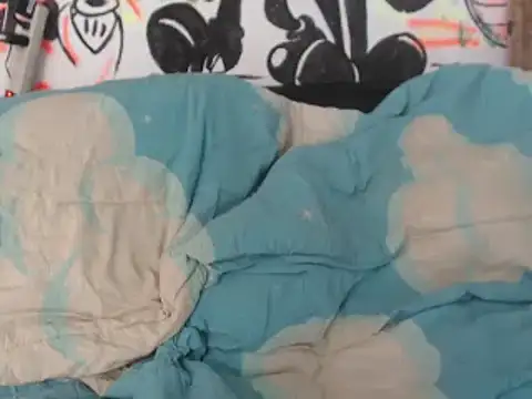 roystonee01 online show from 10, 9, 2025