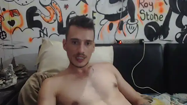 roystonee01 online show from 3, 3, 2026