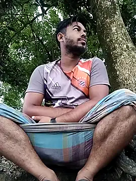 arafat mia online show from 4, 4, 2026