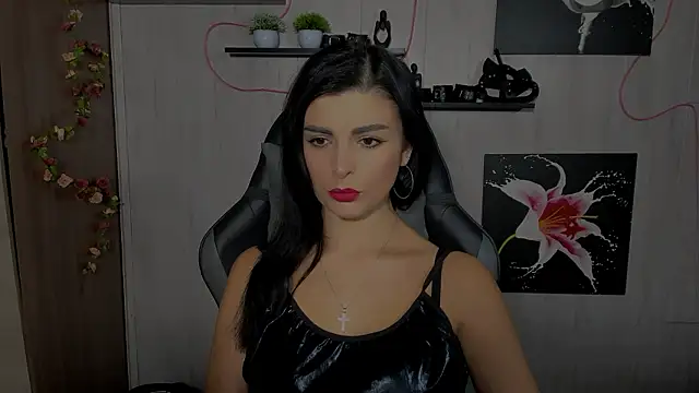 Snapshot of KayWuds chatting on 6, 12, 2024 KayWuds online show from 6, 12, 2024