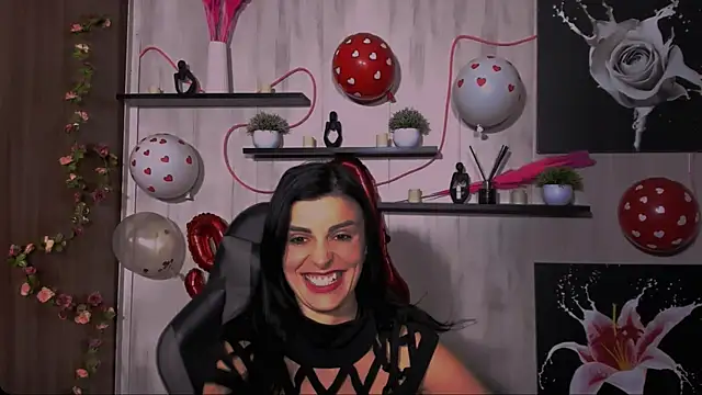 Snapshot of KayWuds chatting on 14, 2, 2025 KayWuds online show from 14, 2, 2025