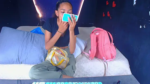 Snapshot of Charlotte_Love10 chatting on 20, 3, 2025 Charlotte Love10 online show from 20, 3, 2025