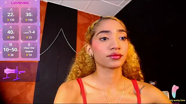 Snapshot of Charlotte_Love10 chatting on 1, 10, 2025 Charlotte Love10 online show from 1, 10, 2025