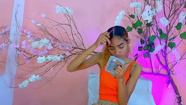 Snapshot of Charlotte_Love10 chatting on 27, 2, 2026 Charlotte Love10 online show from 27, 2, 2026