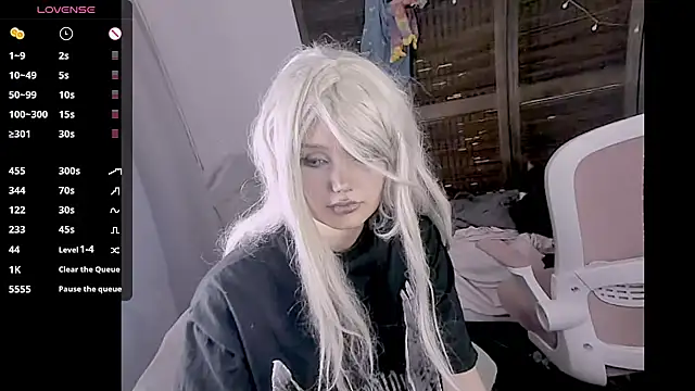 Snapshot of madokapruriens chatting on 20, 10, 2025 madokapruriens online show from 20, 10, 2025