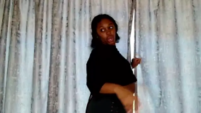 Snapshot of Pearl_00 chatting on 7, 1, 2026 Pearl 00 online show from 7, 1, 2026