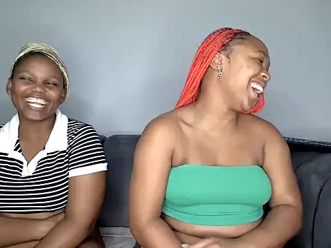 Snapshot of Pearl_00 chatting on 2, 2, 2026 Pearl 00 online show from 2, 2, 2026