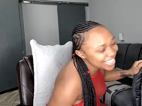 Snapshot of Pearl_00 chatting on 3, 3, 2026 Pearl 00 online show from 3, 3, 2026