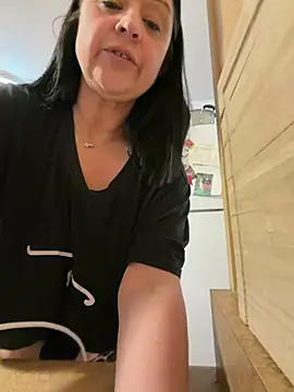 AlyssiaAmoreXO online show from 26, 6, 2026