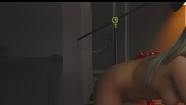 Snapshot of AnnieStylesx chatting on 22, 2, 2025 AnnieStylesx online show from 22, 2, 2025