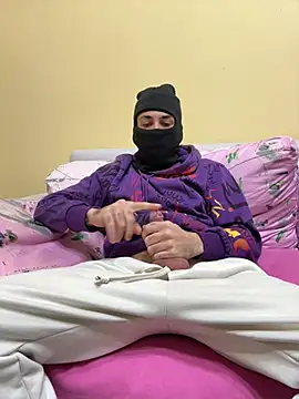 Snapshot of boyadark chatting on 24, 12, 2024 boyadark online show from 24, 12, 2024